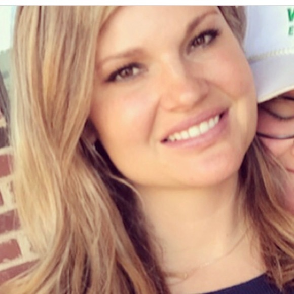 Meet your Posher, Crystal - Picture 1 of 1